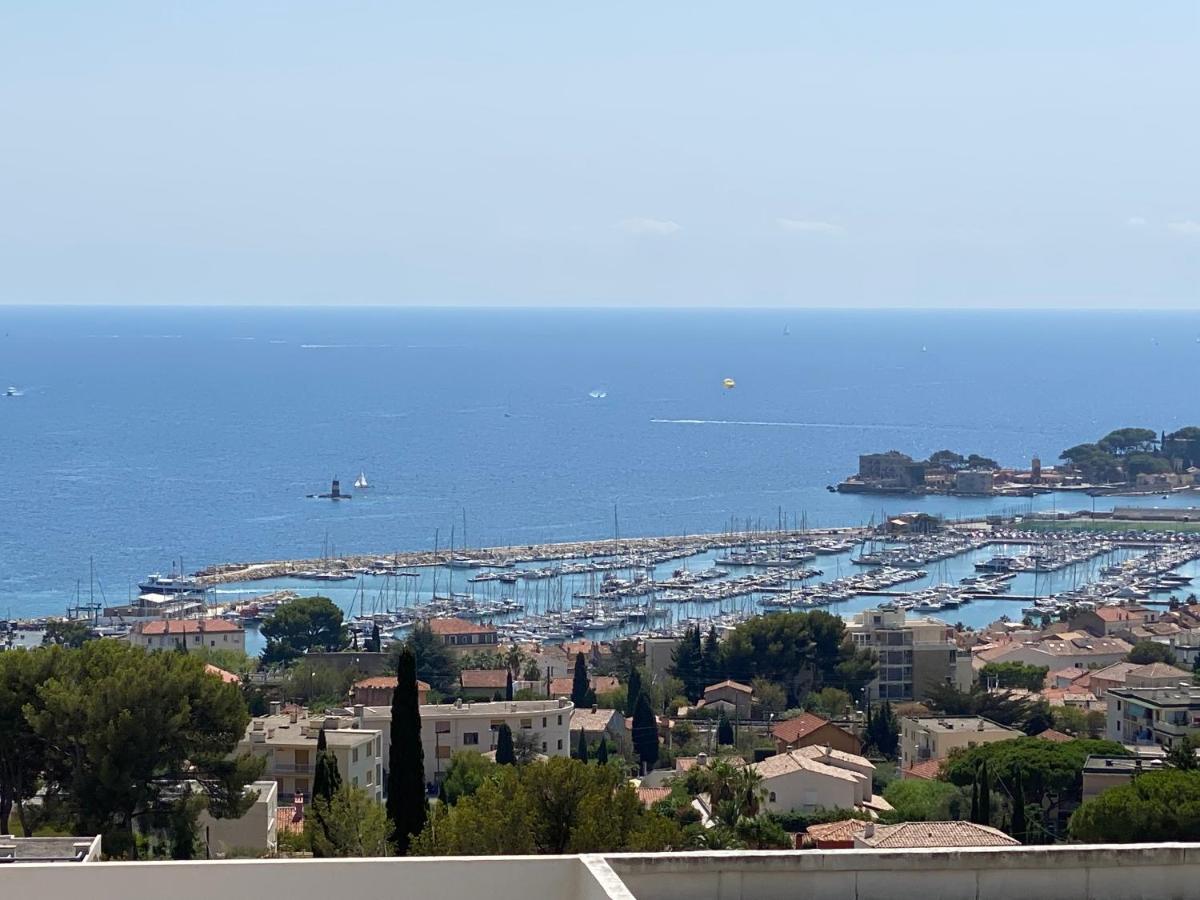 Superbe T2 44M2 - Grande Terrasse Vue Mer Panoramique Exceptionnelle Piscine - Parking Бандол Екстериор снимка