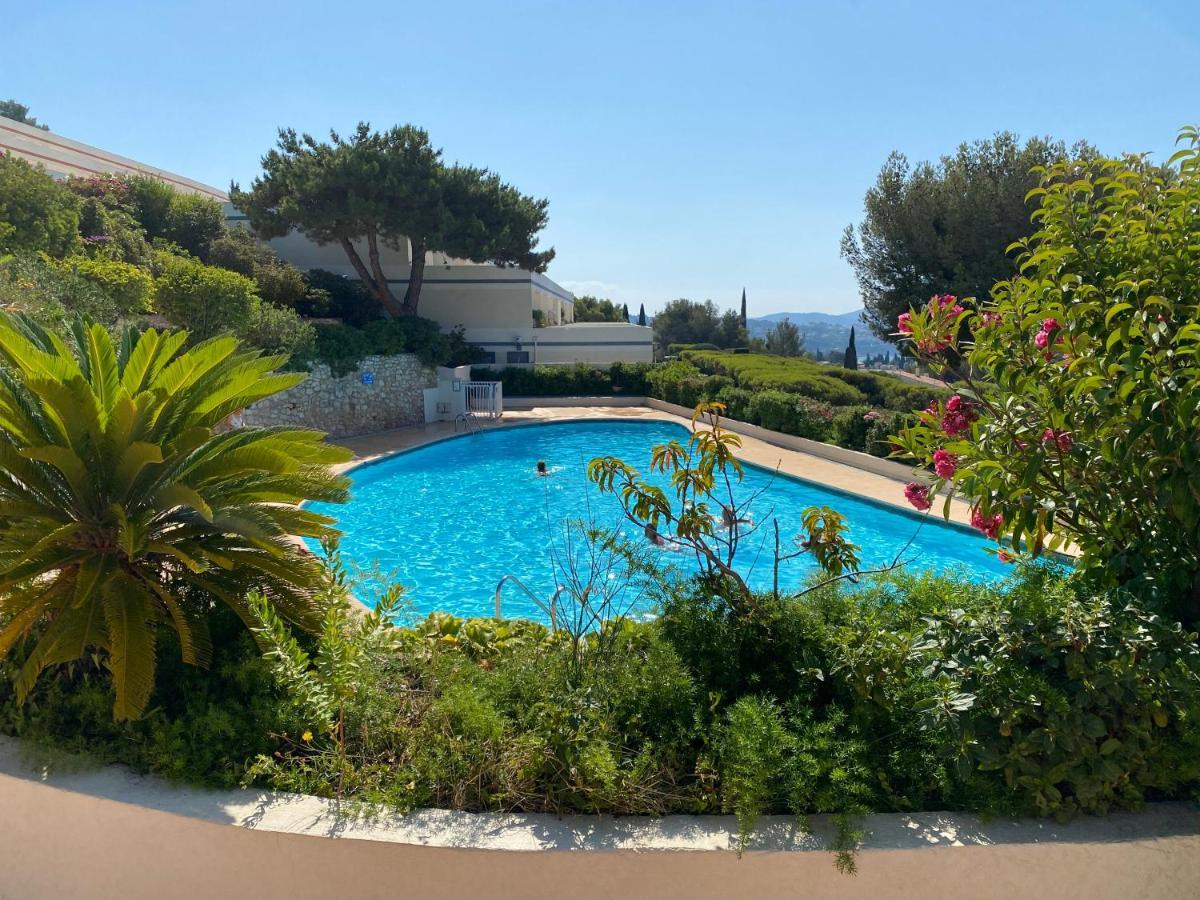 Superbe T2 44M2 - Grande Terrasse Vue Mer Panoramique Exceptionnelle Piscine - Parking Бандол Екстериор снимка