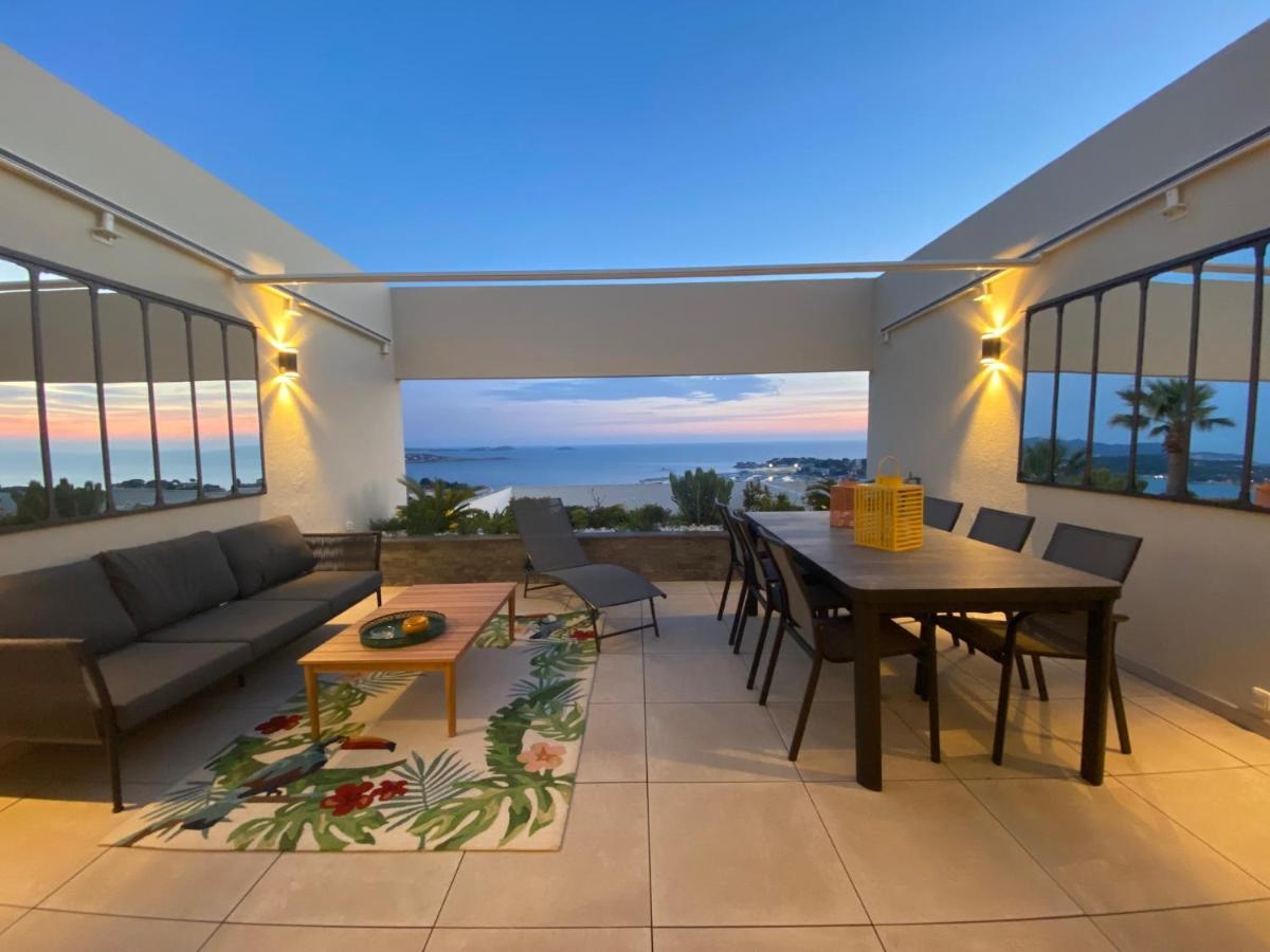 Superbe T2 44M2 - Grande Terrasse Vue Mer Panoramique Exceptionnelle Piscine - Parking Бандол Екстериор снимка